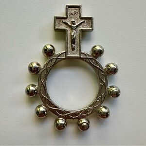 Silver rosary ring with crucifix and 10 prayer beads